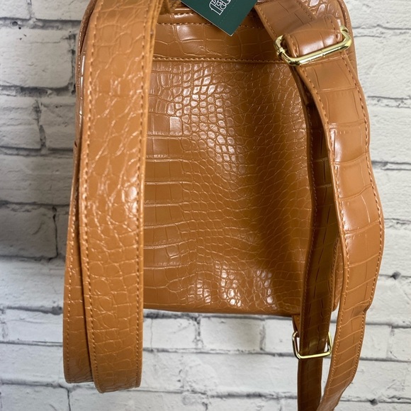 Wild Fable Cognac Croc Mini Dome Backpack Purse NWT - Picture 5 of 8